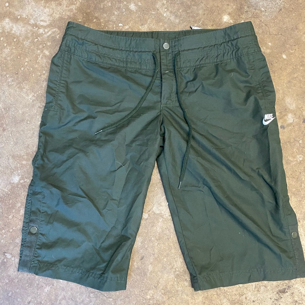 Nike Dark Forest Green light women's